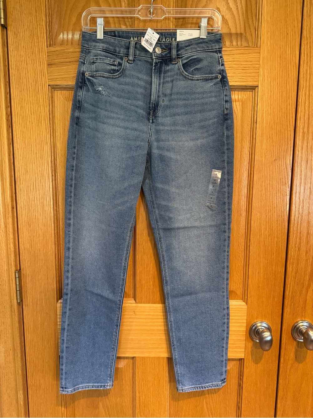 American Eagle Outfitters Skinny High-Rise Jeans in Medium Blue Wash